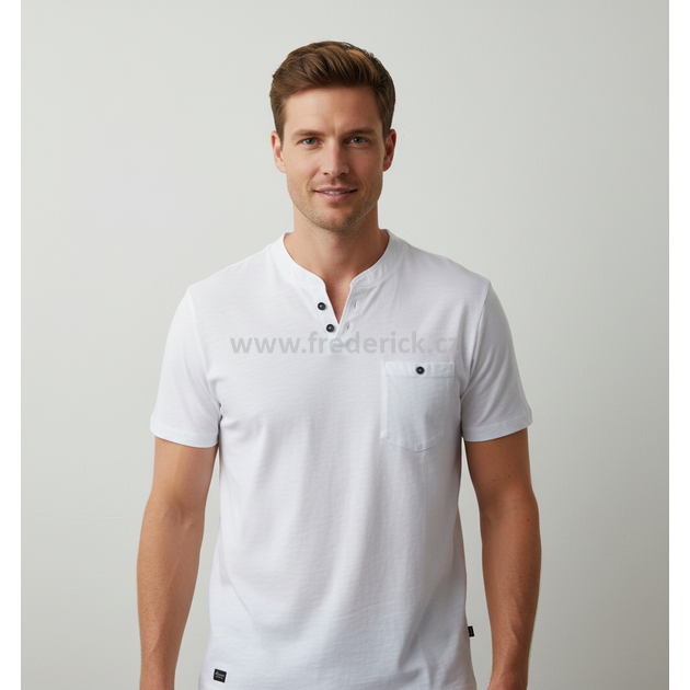 POLO025a